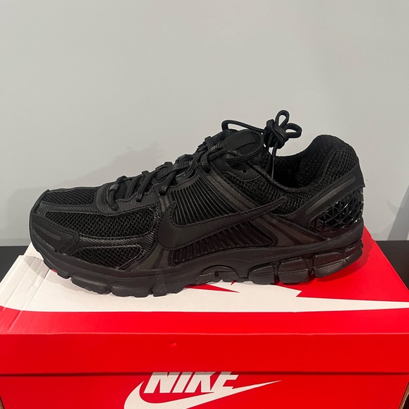 nike men’s zoom vomero 5 | size 11.5 (men) - Picture 2 of 7